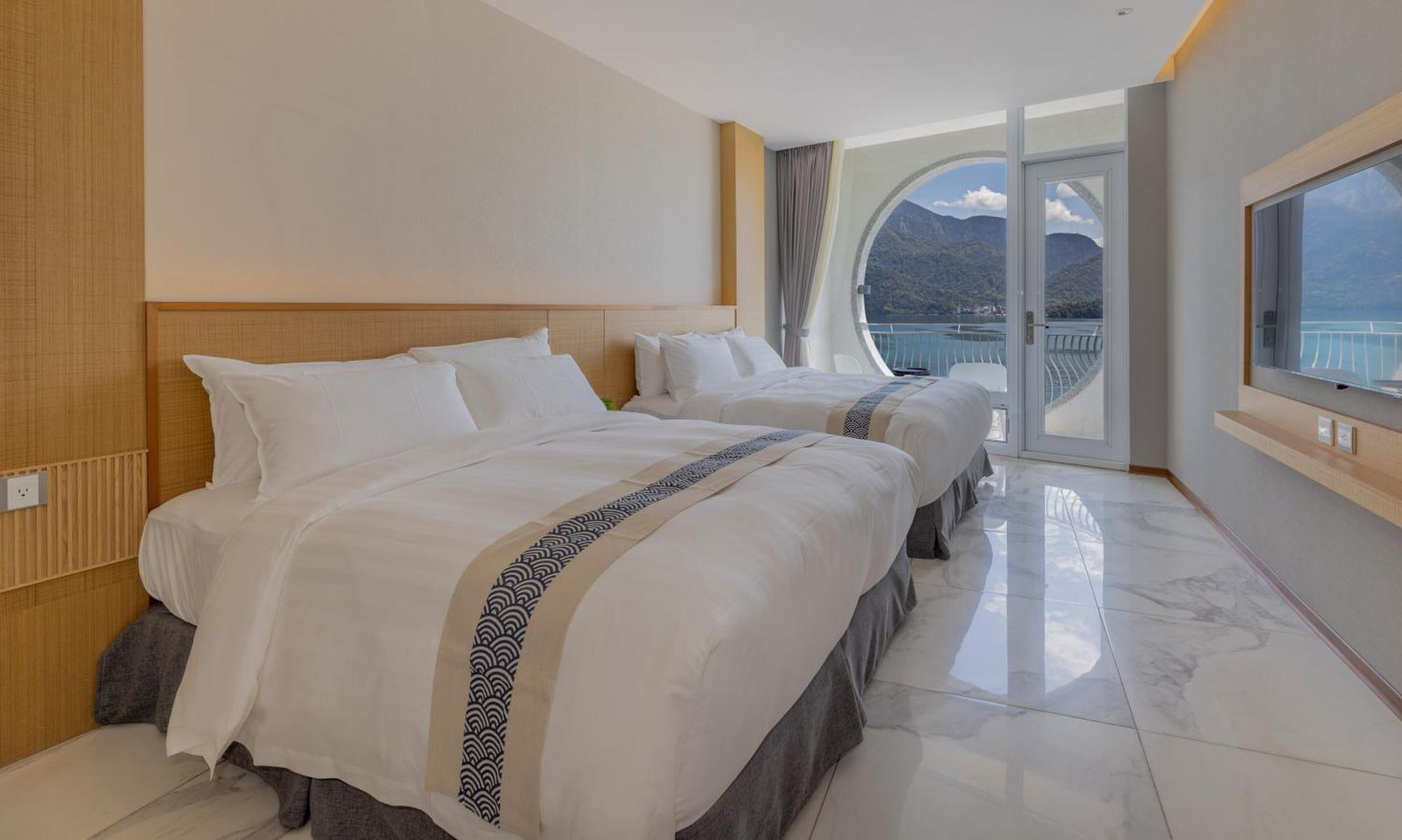 Sun Moon Lake Apollo Resort Hotel Yuchi Bagian luar foto